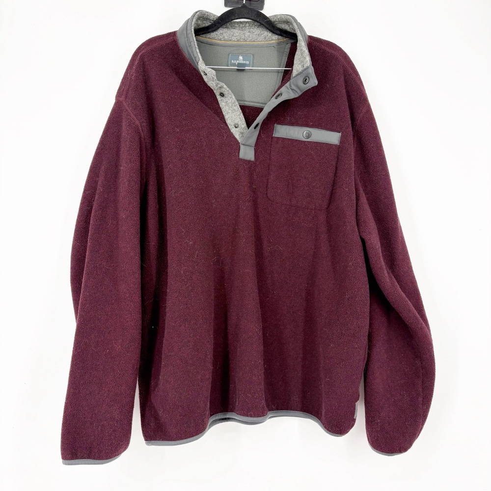 G.H. Bass & Co. Maroon Pullover